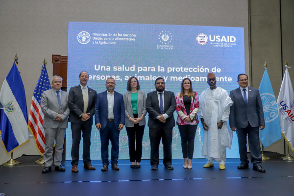 FAO y USAID lanzaron proyecto para detectar enfermedades en animales