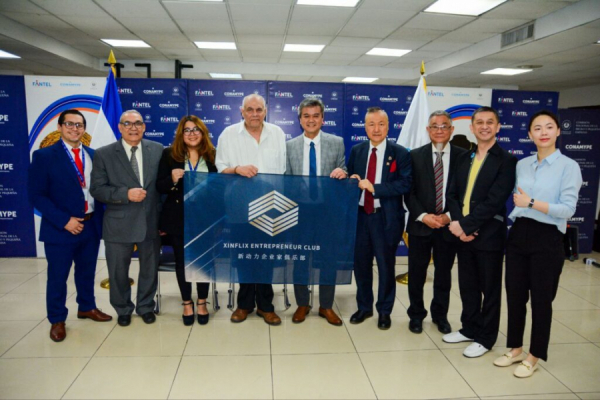 Opening of a trading house for salvadoran products in Canada