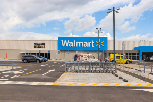 Walmart supermarkets position themselves in the minds of Central American consumers