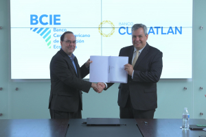 BCIE y Banco CUSCATLAN formalizan financiamiento por US$60 millones para apoyar a pequeñas y medianas empresas salvadoreñas