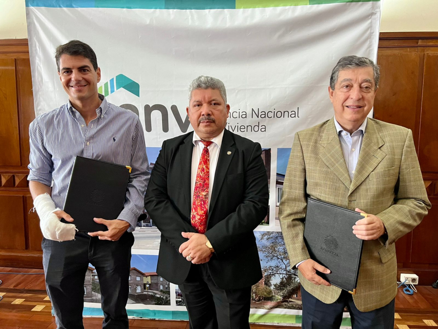 BANDESAL buscará la dinamización de la economía salvadoreña con su gira en la República de Uruguay