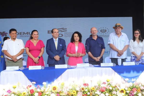 Lanzan proyecto: “Empoderamiento económico de las mujeres en los municipios priorizados de El Salvador”