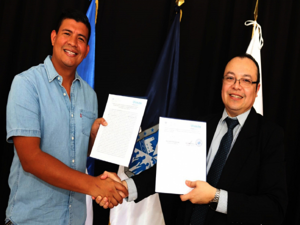 CONAMYPE and the municipality of Colon sign agreement to support local MSEs