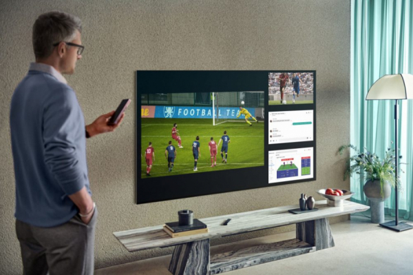 Your Samsung Smart TV connects easily and simply to other devices for more and better enjoyment