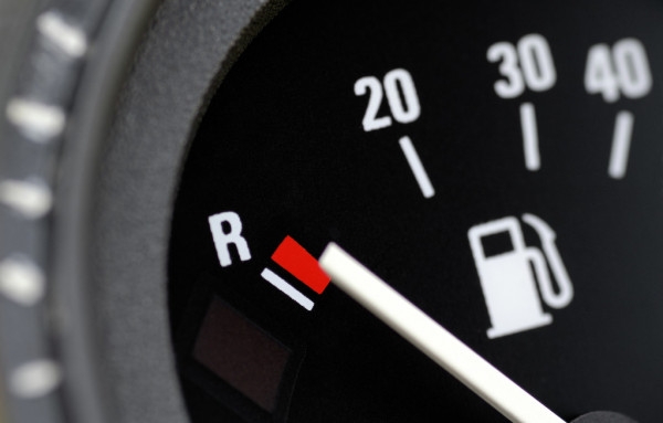 Nuevos precios de combustible aumentan hasta los US$0.06 para la próxima quincena en el país