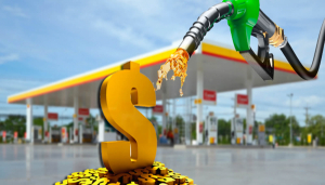 Regular gasoline price remains at US$4.15 a gallon for this fortnight