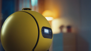 Un día de vida con Ballie: El robot compañero con IA para el hogar