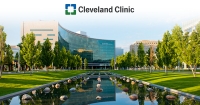 Cleveland Clinic presenta a los dos nuevos médicos para la supervisión de las operaciones internacionales