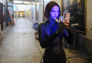 Samsung partners with actress Emma Myers and Galaxy team to open &quot;Epic Worlds&quot; with Galaxy S23 Ultra