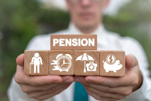 Is it convenient or not to take out the advance of my pension savings balance?