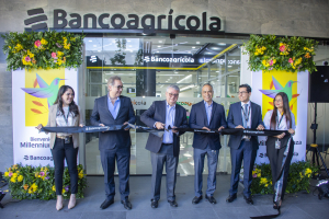 Bancoagricola invests more than half a million dollars in new agency at Millennium Plaza