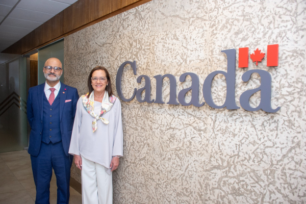 Celebración por la amistad y cooperación entre Canadá y El Salvador