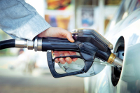 Reduction between US$0.09 and US$0.14 in gasoline and diesel prices
